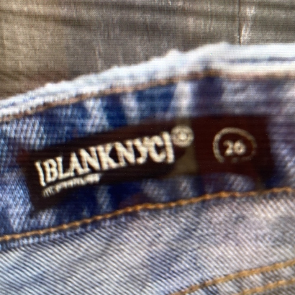 Jean Shorts - Picture 3 of 3